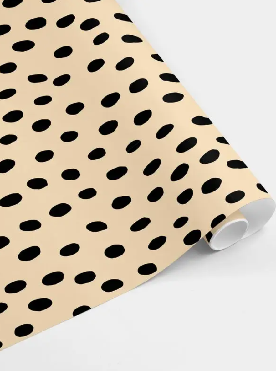 polka-dots-gift-wrap